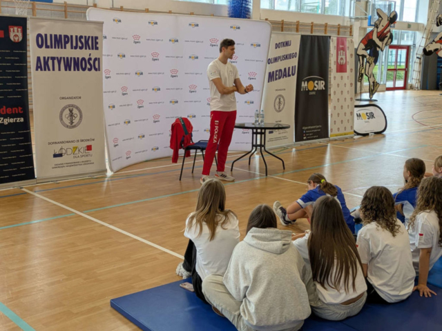 PXL_20251009_094842653.PORTRAIT.ORIGINAL